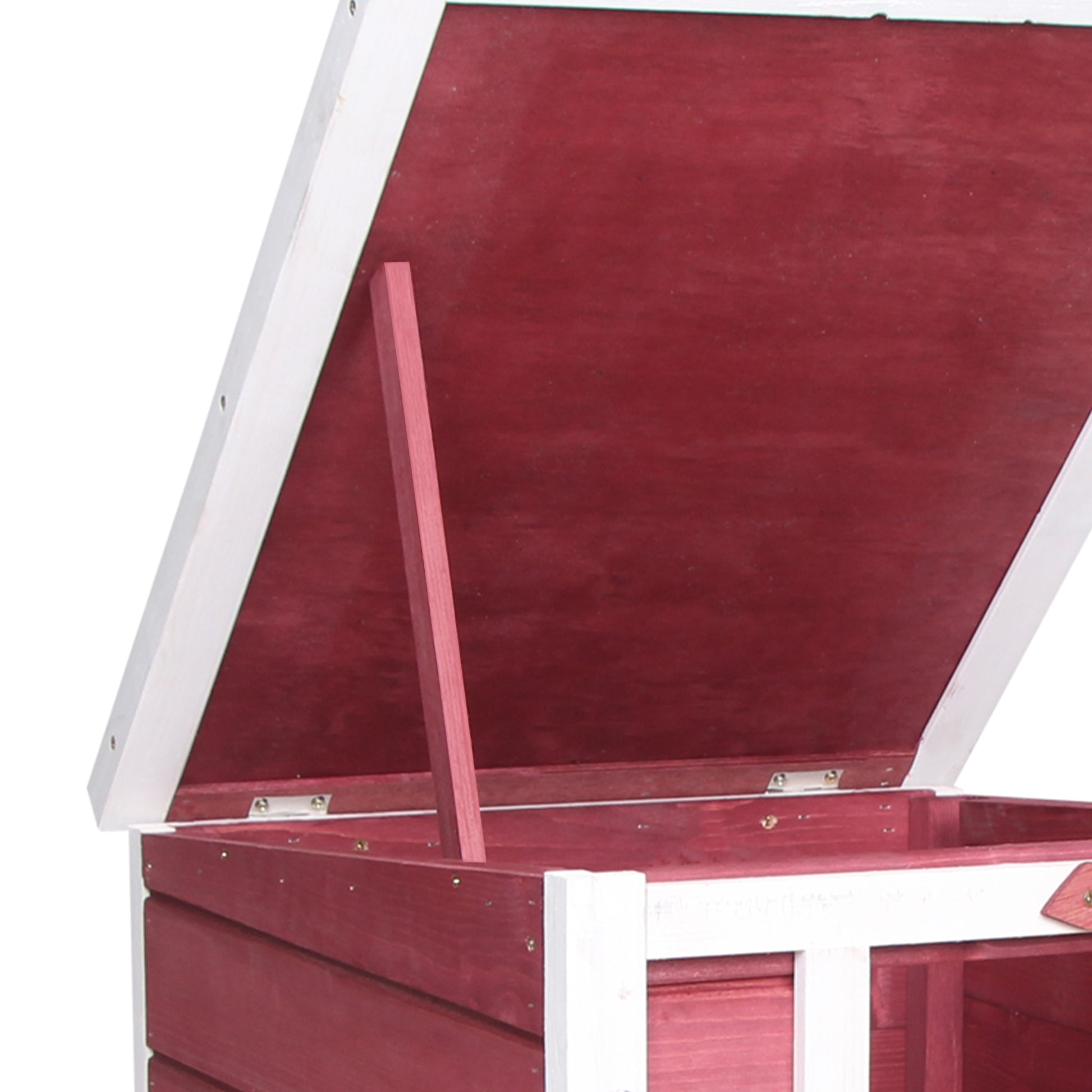 Red rabbit hutch spray wire mesh ventilation - predator protection